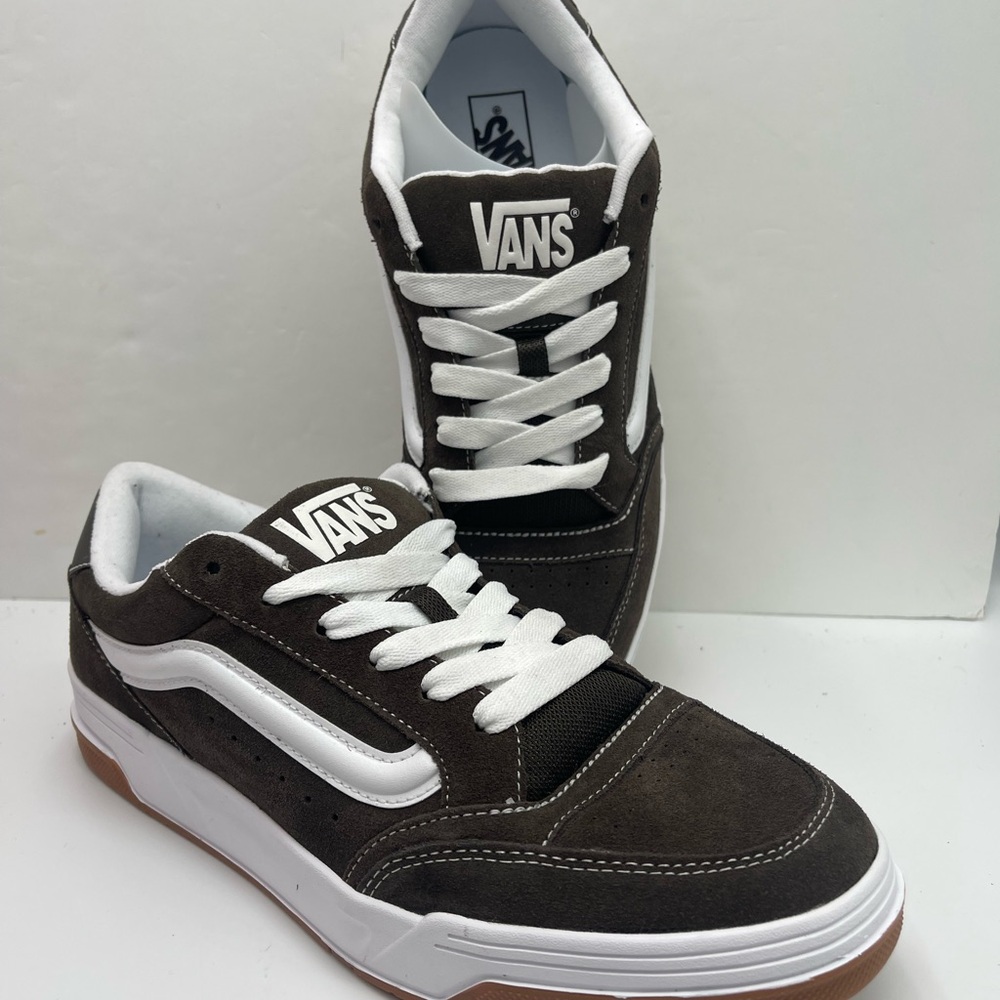 Vans Men's Brown Suede Hylane
Suede Brown
VN000D26DFN Sneakers - Picture 14 of 16
